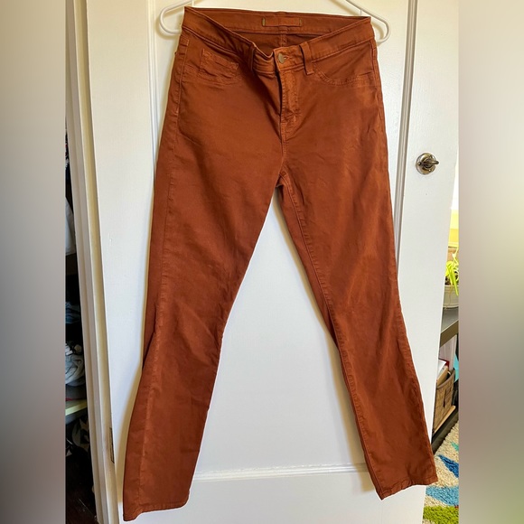 J Brand 811 Mid Rise Jeans - Picture 4 of 8